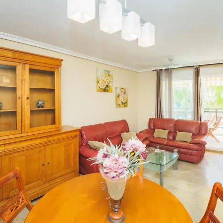 Cubo's Urban Brigitte & Parking *