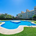 Cubo's Urban Brigitte & Parking Apartmán Torremolinos