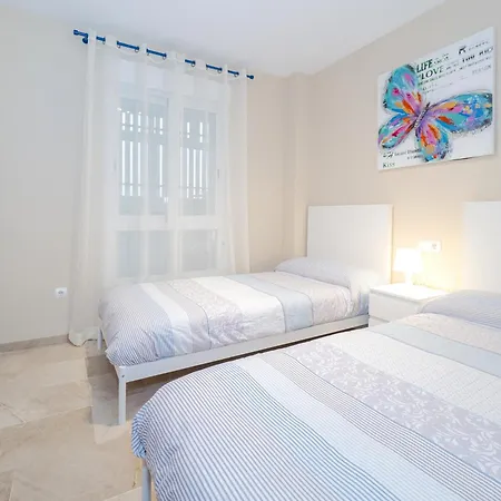 Cubo's Urban Brigitte & Parking トレモリノス