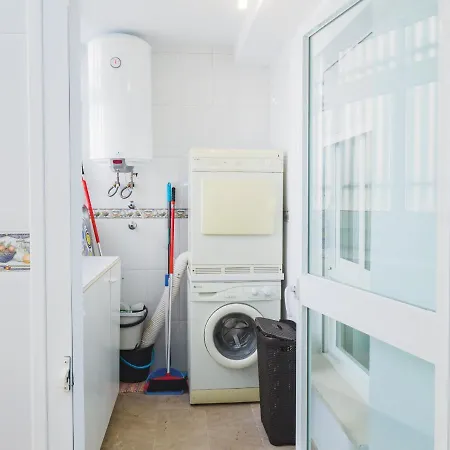 Cubo's Urban Brigitte & Parking Apartamento