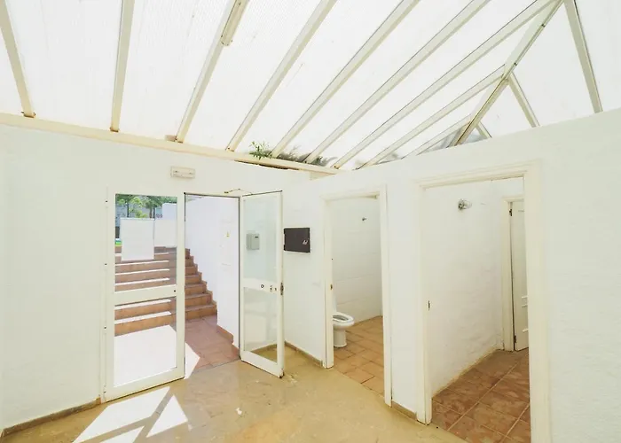 Cubo's Urban Brigitte & Parking *