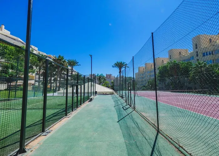 Cubo's Urban Brigitte & Parking Apartamento Torremolinos