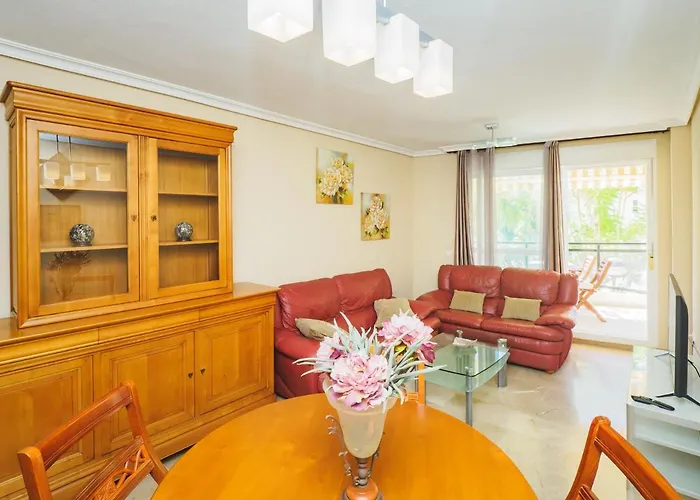 Cubo's Urban Brigitte & Parking *