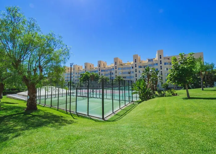 Cubo's Urban Brigitte & Parking